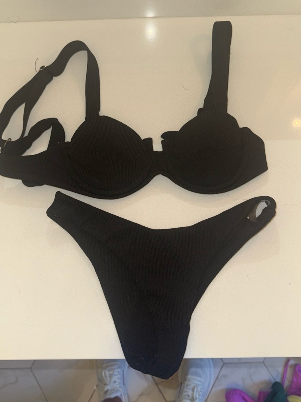 SHEIN Black Underwire Bikini Set